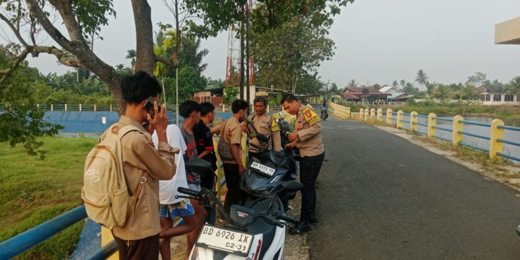 Sambangi Remaja Nongkrong, Polresta Bengkulu Berikan Imbauan Kamtibmas