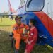 Kru Helikopter Polri Dampingi Warga di Tengah Bencana, Anak-Anak Aceh Tamiang Jadi Sumber Semangat