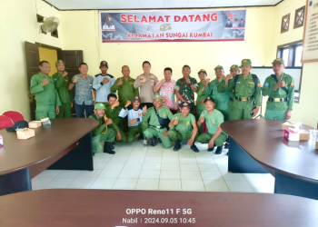 Kapolsek Sungai Rumbai Jadi Narasumber Bimtek Kapasitas SDM Linmas Kecamatan Sunagi Rumbai