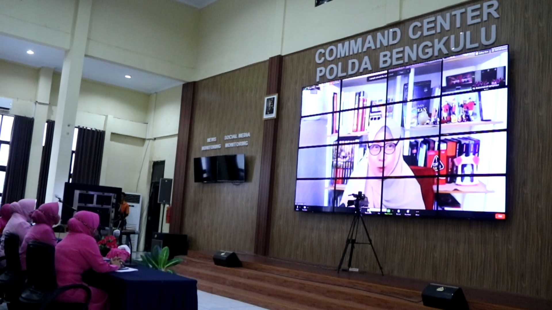 Undang dr. Aisha Dahlan, Bhayangkari Daerah Bengkulu Angkat Tema Webinar Lindungi Pelecehan Seksual Dari Orang Terdekat