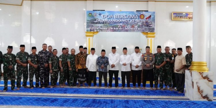 Sinergi TNI–Polri: Direktur Polairud Polda Bengkulu Hadiri Doa Bersama HUT ke-80 TNI di Lanal Bengkulu