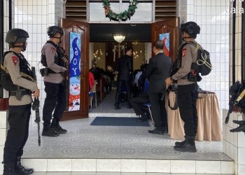 Jamin Keamanan Natal 2025, Personel Brimob Polda Bengkulu Laksanakan Patroli Terpadu