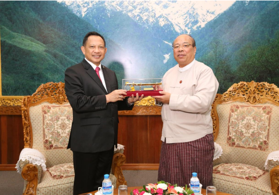 Pertemuan Bilateral Kapolri Dengan Penasihat Keamanan Nasional Myanmar