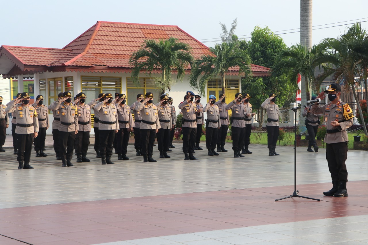 Jelang Hari Bhayangkara, Kapolda Bengkulu Pimpin Upacara Ziarah di TMP Balai Buntar
