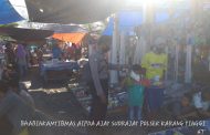 Tingkatkan Kedisiplinan Warga, Bhabinkamtibmas Polres Benteng Polda Bengkulu Gelar Binluh di Pasar