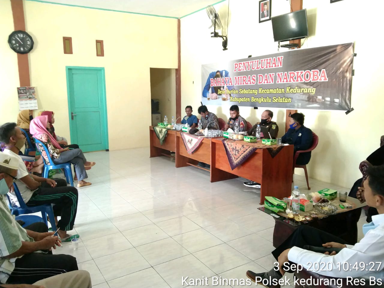 Penyuluhan di Desa Durian Sebatang, Kapolsek Kedurang Sampaikan Bahaya Narkotika dan Miras