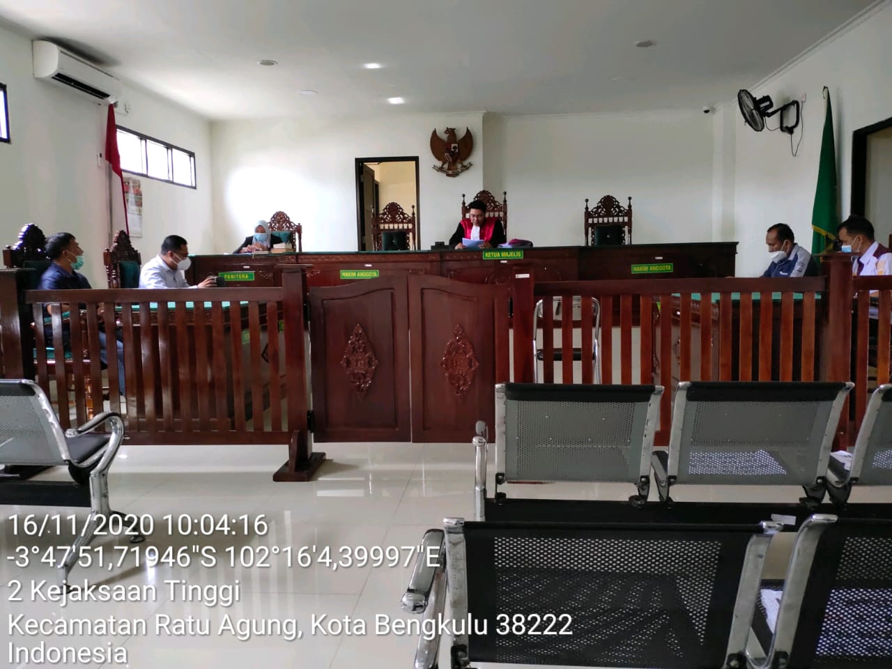 Ketuk Palu, Majelis Tolak Permohonan Praperadilan Atas Penetapan Tersangka Oleh Polda Bengkulu
