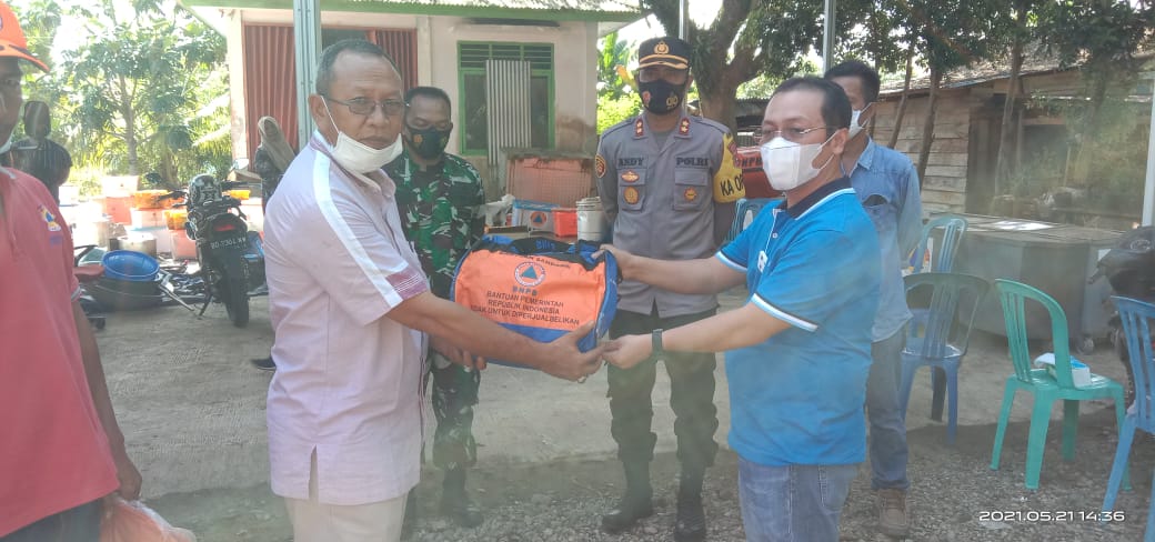 Siap Bersinergi, Kapolres Mukomuko Hadiri Penyerahan Bantuan Provinsi Bengkulu Untuk Korban Banjir