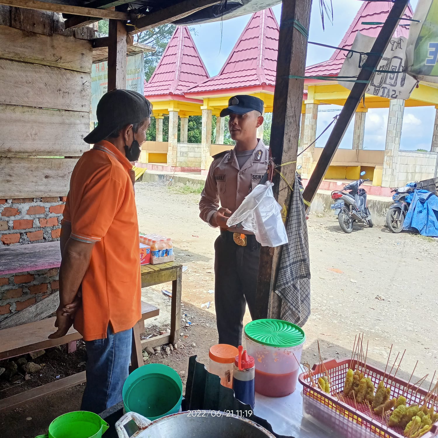Bersama Siswa Latja, Sat Binmas Polres Kepahiang Gelar Binluh Objek Wisata