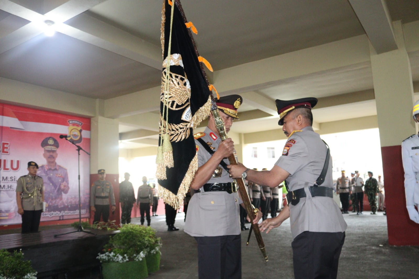 Farawell Parade, Irjen Pol. Agung Titipkan Prajurit Bhayangkara Kepada Kapolda Bengkulu Baru