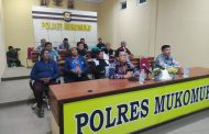 Gelar Nobar Wayang, Masyarakat Jawa di Mukomuko Ucapkan Terima Kasih Kepada Polri