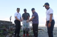 Polda Bengkulu, TNI, Pemprov dan Stake Gelar Olahraga Bersama dan Gerakan Indonesia Bersih di Pantai Panjang