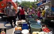 Polsek Pino Raya Berikan Bantuan Sosial Air Bersih Kepada Warga Desa Padang Serasan