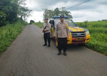 Jaga Kamtibmas Kondusif, Polsek Kotapadang Gencar Patroli di Jalur Lintas Kotapadang – PU.Tanding