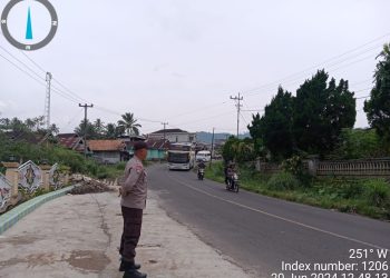 Patroli Dialogis, Polsek PUT Beri Rasa Aman Kepada Pengguna Jalan Yang Melintasi Jalur Curup – Lubuklinggau