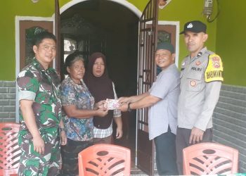 Polsek Kotapadang Sambang dan Monitoring Pembagian BLT di Desa Lubuk Belimbing II