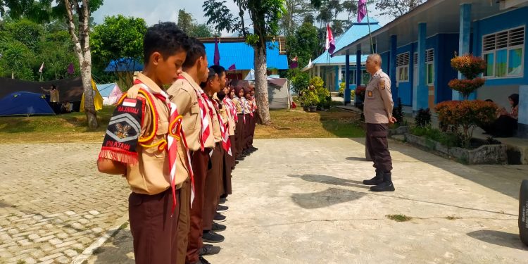 Polsek Lebong Atas Monitoring Kegiatan Hari Pramuka di SMP 14