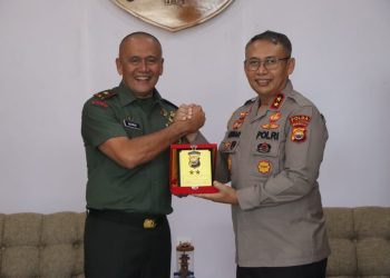 Perkuat Sinergitas, Kapolda Bengkulu Silaturahmi ke Korem 041/GAMAS