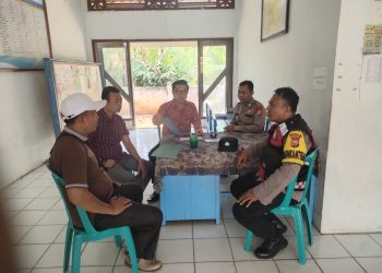Personel Polsek Semida Alas Sambangi Kantor Camat