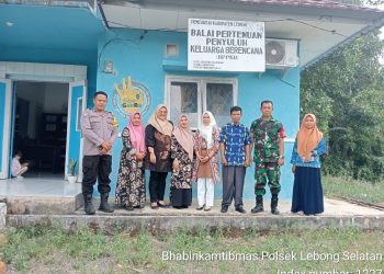 Bhabinkamtibmas Polsek Lebong Selatan Hadiri Sosialisasi Pencegahan Stunting di Desa Bungin
