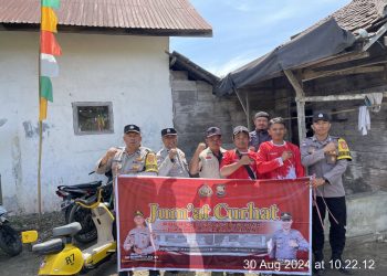 Sampaikan Pesan Jaga Kamtibmas, Polsek Sindang Dataran Jumat Curhat Bersama Warga