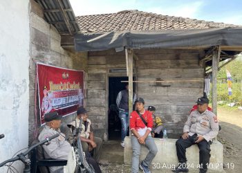 Bhabinkamtibmas Polsek Selupu Rejang Bersama Warga Desa Talang Ulu Laksanakan Jumat Curhat