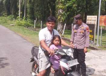 Polsek Padang Guci Hulu Lakukan Patroli dan Berikan Imbauan Tertib Berlalulintas di Desa Sukananti