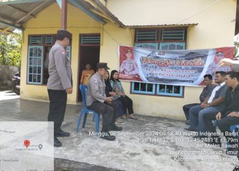 Minggu Kasih di Desa Air Meles Bawah, Polsek Selupu Rejang Sampaikan Pesan Kamtibmas