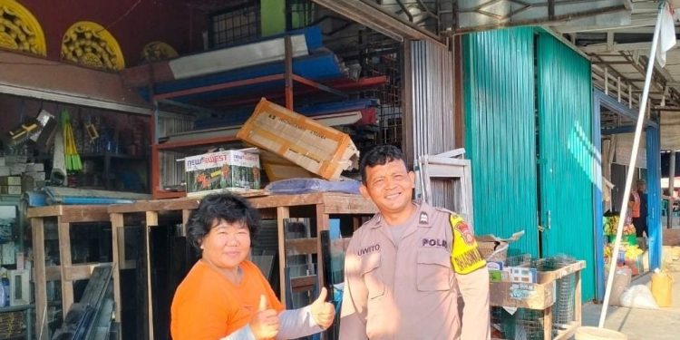 Cooling System, Bhabinkamtibmas Polsek Lebong Utara Sambang ke Kelurahan Pasar Muara Aman dan Nangai Amen