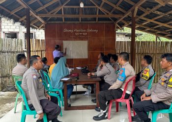 Problem Solving Dan Cooling System, Bhabinkamtibmas Polsek Lebong Utara Hadiri Pertemuan dengan Warga Membahas Ketersediaan Air Irigasi
