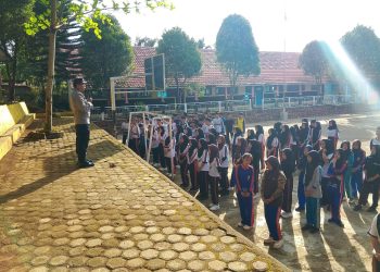 Cegah Kenakalan Remaja, Polsek Lebong Utara Laksanakan Binluh di SMKN 4 Lebong