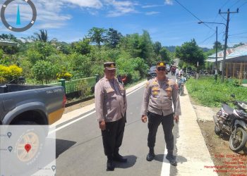 Personel Polsek Lebong Atas Laksanakan Pengamanan Kegiatan Pertemuan Terbatas Calon Bupati dan Calon Wakil Bupati Nomor Urut 2