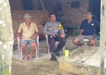 Bhabinkamtibmas Polsek Kota Padang Jalin Silaturahmi dengan Tokoh Masyarakat, Dukung Cooling System Menjelang Pilkada 2024
