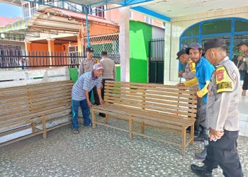 Polsek Padang Ulak Tanding Gelar Bakti Religi Bersama Warga untuk Peringati Bulan Bakti Lingkungan