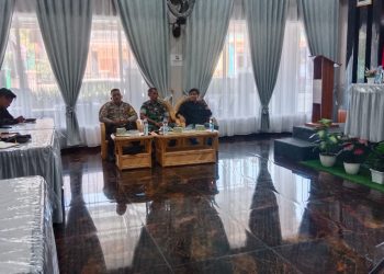 Bhabinkamtibmas Polsek Lebong Selatan Hadiri Sosialisasi Pengawasan Pemilu Partisipatif