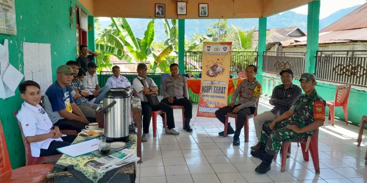 Cooling System, Bhabinkamtibmas Polsek Lebong Utara Ngopi Sehat Bersama Warga Desa Kampung Muara Aman