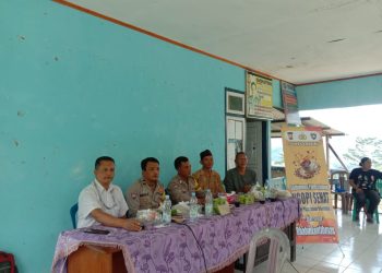 Cooling System, Bhabinkamtibmas “Ngopi Sehat” Bersama Warga Desa Mangkurajo