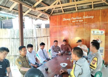 Ops Zebra Nala 2024 Satlantas Cooling System, Kanit Binmas “Ngopi Sehat” Bersama Warga di Saung Polsek Lebong Utara