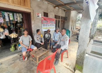 Cooling System, Kanit Binmas Polsek Lebong Atas “Ngopi Sehat” Bersama Warga