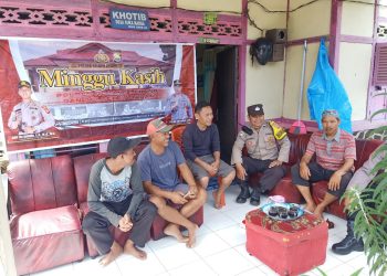 Polsek Selupu Rejang Laksanakan Program “Minggu Kasih” di Desa Sukamarga