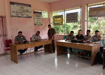 Cooling System, Kanit Binmas dan Bhabinkamtibmas Sambang ke Desa Kota Baru Santan