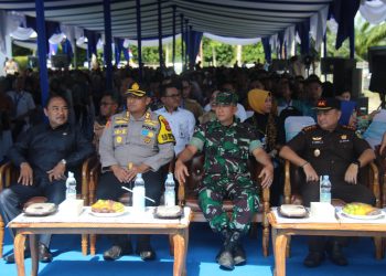 KAPOLRES BENGKULU UTARA BERSAMA FORKOPINDA DAMPINGI MENDES PDT LAUNCHING PROGRAM P2PST DI BENGKULU UTARA