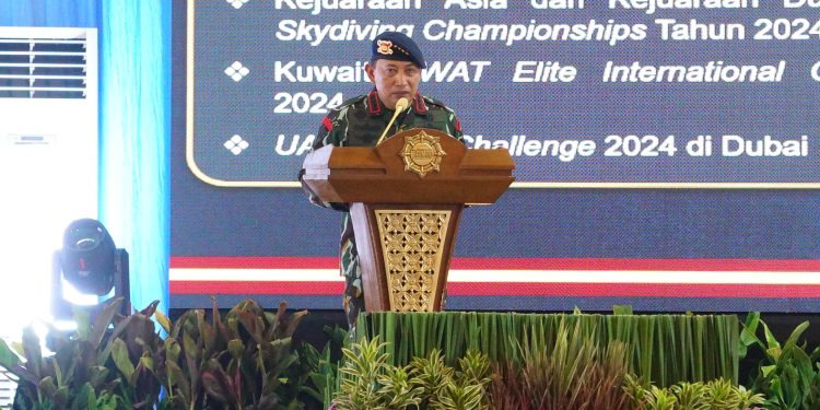 Kapolri Apresiasi Anggota Brimob yang Berhasil Bebaskan Pilot Susi Air Korban Penyanderaan KKB