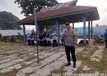 Polsek Sindang Kelingi Laksanakan Police Goes to School di SMPN 12 Rejang Lebong