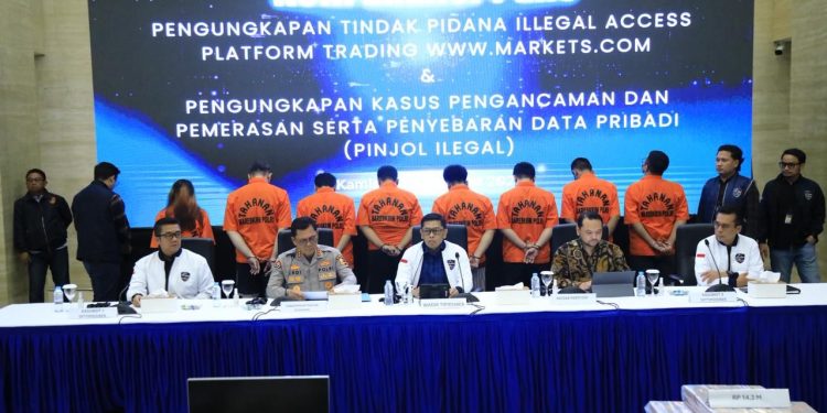 BARESKRIM POLRI TANGKAP WNI PEMBOBOL PLATFORM TRADING INTERNATIONAL MARKETS.COM, RUGIKAN PERUSAHAAN RP6,67 MILIAR