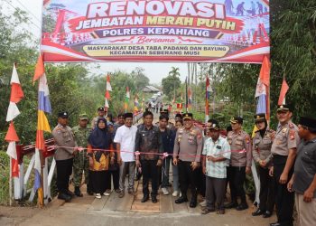 Jembatan Merah Putih Diresmikan, Polres Kepahiang dan Warga Gotong Royong Buka Akses Masyarakat