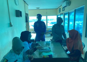 Ditpolairud Polda Bengkulu Gelar Klinik Terapung, Berikan Pelayanan Kesehatan Gratis kepada Masyarakat