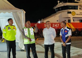 Tinjau Jalur Pelabuhan Merak, Kakorlantas dan Menhub Optimis Lancar