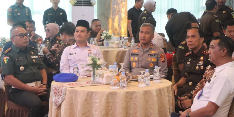 Kapolda Bengkulu Hadiri Kegiatan Sinergitas Penguatan Pemahaman dan Persamaan Presepsi Antar APH (Aparat Penegak Hukum) terhadap KUHP dan KUHAP Baru