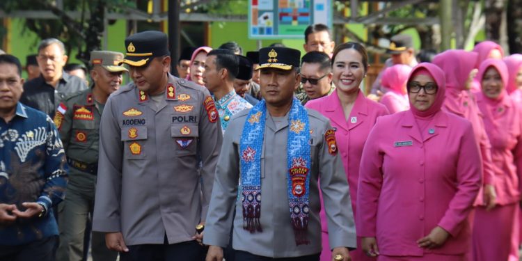 Kapolda Bengkulu Lakukan Kunjungan Kerja ke Polres Lebong